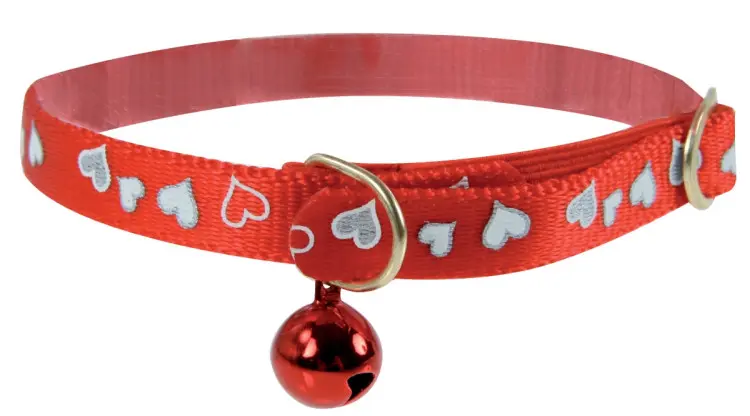 Reflective Heart Collar Red    طوق  